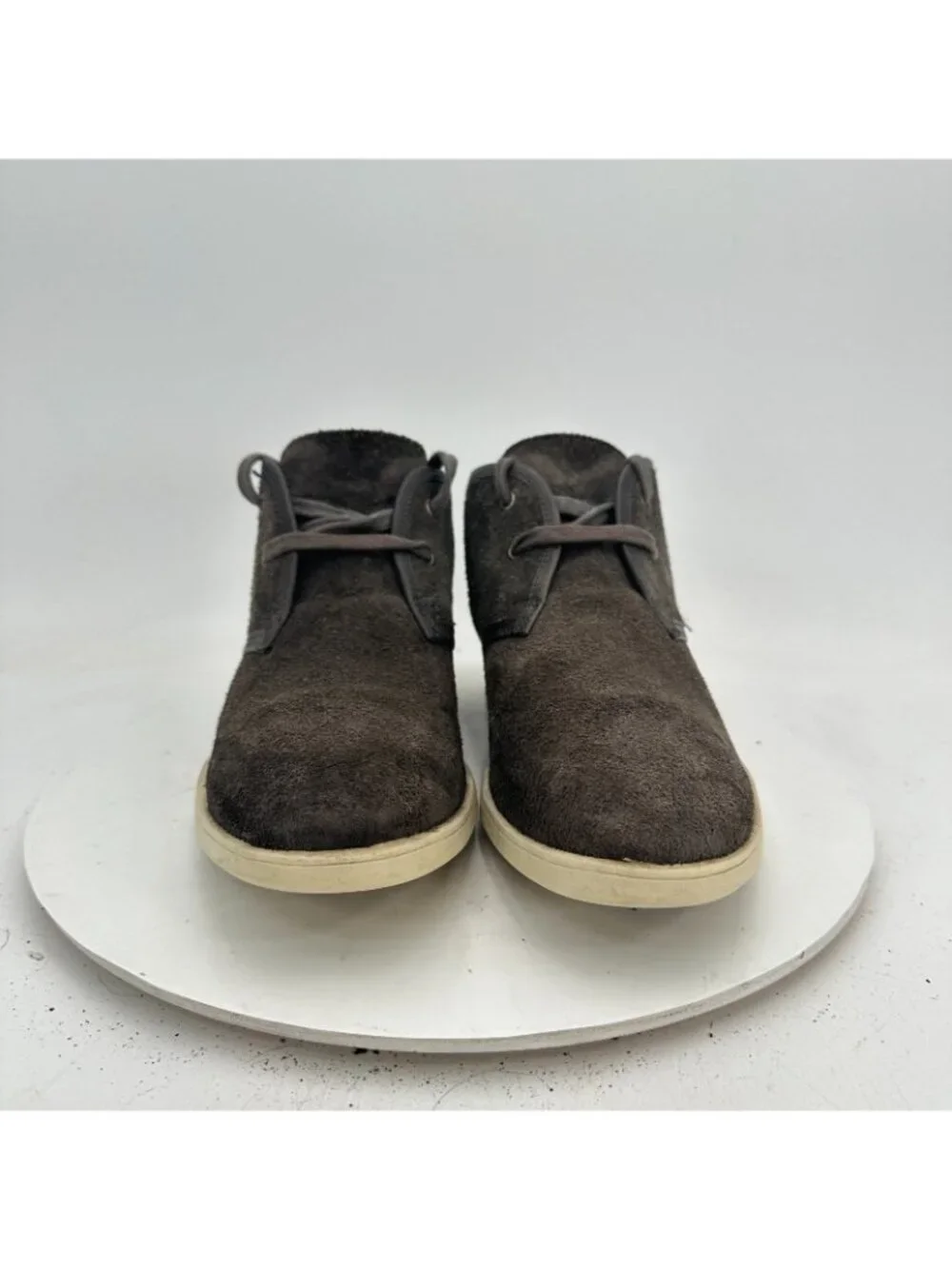 John Varvatos Men Size 8.5M Grey Suede Lace Up Vibram Sole Ankle Chukka Boot